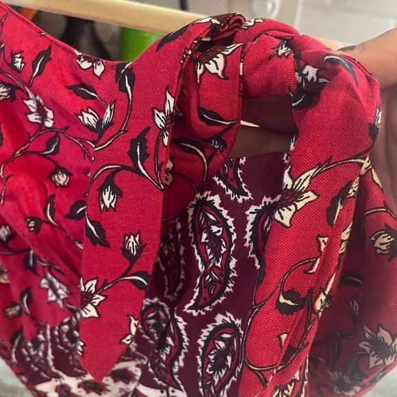 Red floral pattern crop top - Picture 5 of 5